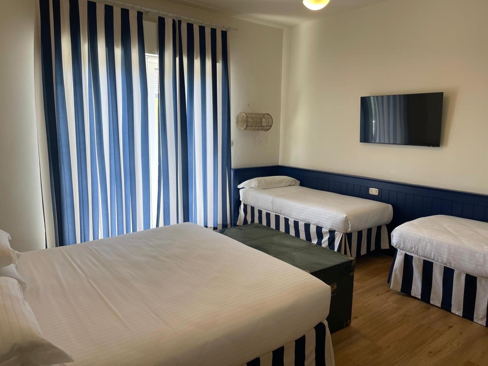 Mure Hotel ヌマーナ エクステリア 写真
