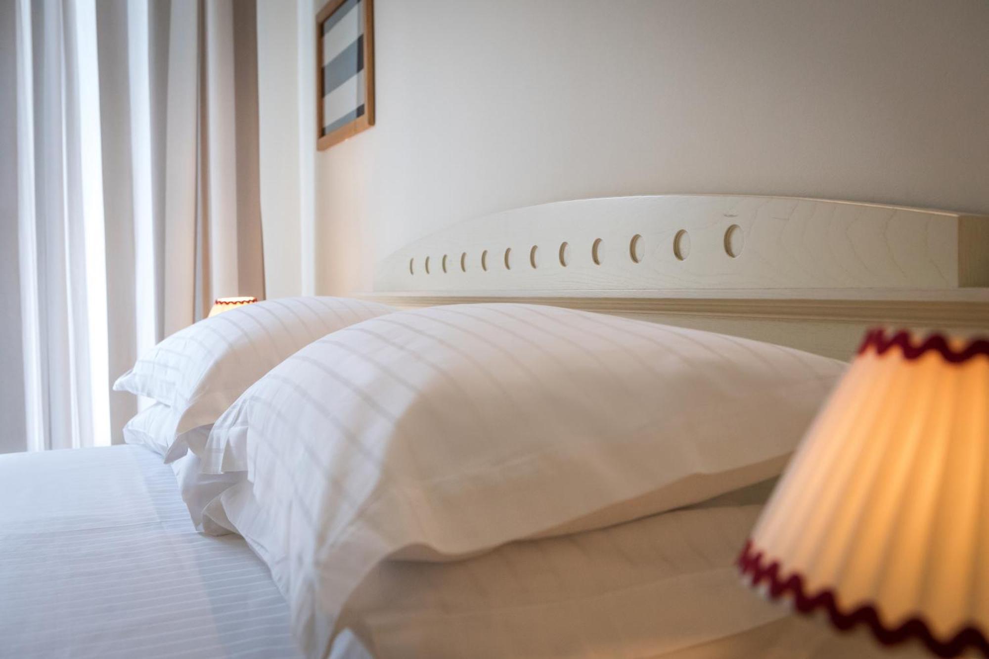 Mure Hotel ヌマーナ エクステリア 写真