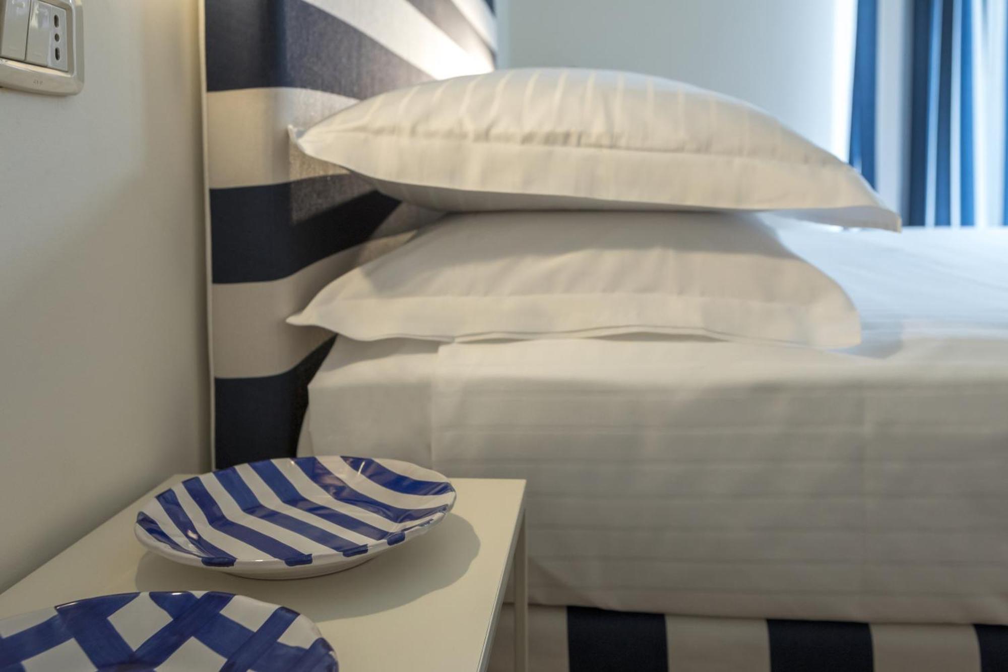 Mure Hotel ヌマーナ エクステリア 写真