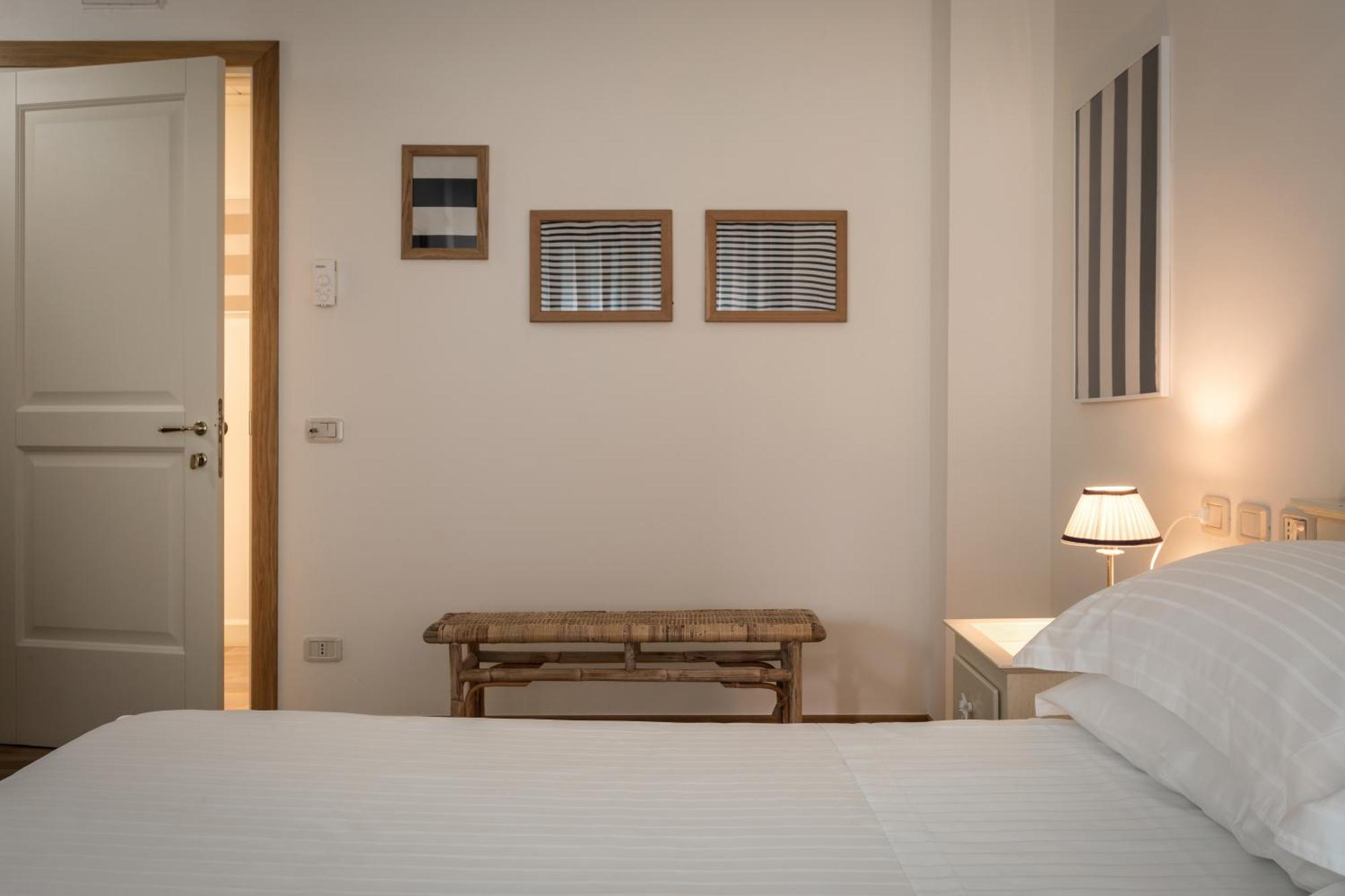 Mure Hotel ヌマーナ エクステリア 写真