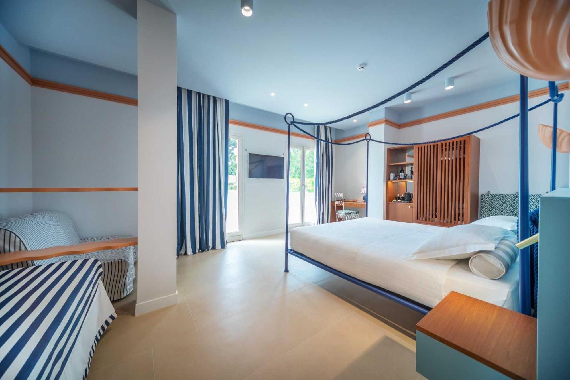 Mure Hotel ヌマーナ エクステリア 写真